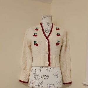 Cider Cream Cardigan with Cherry Embroidery